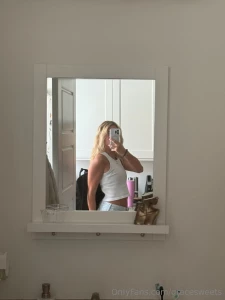 Taking selfies like it s my job