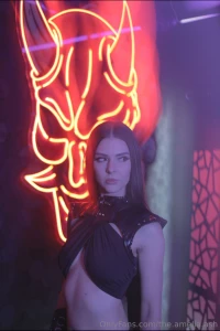 Waiting for you in my dms part 4