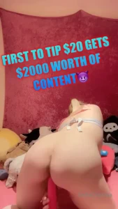 Sending 2000 worth of content amp snapchat amp free rate to whoever
