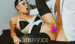 The whore maid i was cleaning my supervisor s office i always like him