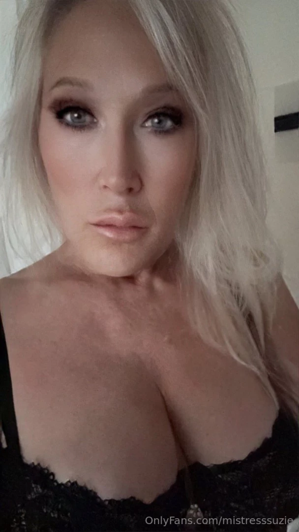 Can mommy drain that cock 