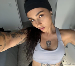 I try not to skip workouts even on a day off have a wonderful sunday