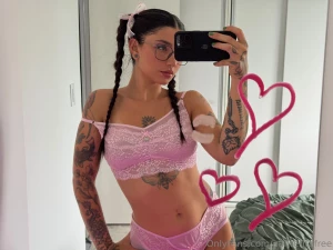 If you want to treat yourself to something very hot and special for