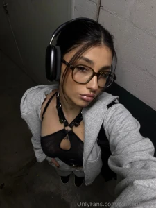 Aren t there unnecessary words here i m in love with myself xx want