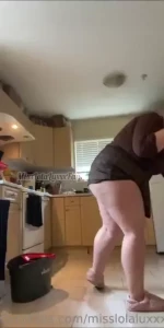 Mopping the floor in my sexy short skort cleaning before daddy gets