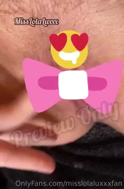 Omg my clit is so sensitive all i have to do sometimes is flick it and 