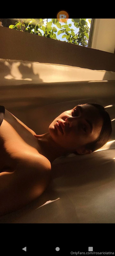 Hii i m a very creative person and i like to dream do you want to know part 3 