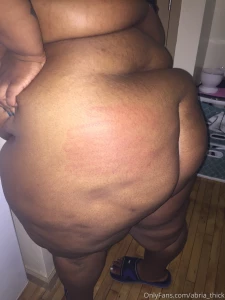 Yes daddy smack this ass