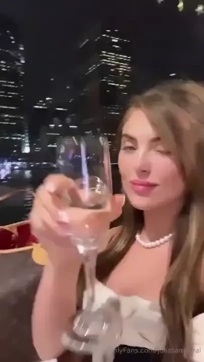 Looking for someone to share my champagne and maybe more 