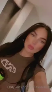 Omw to make you some sexy content should i shoot something special for part 1