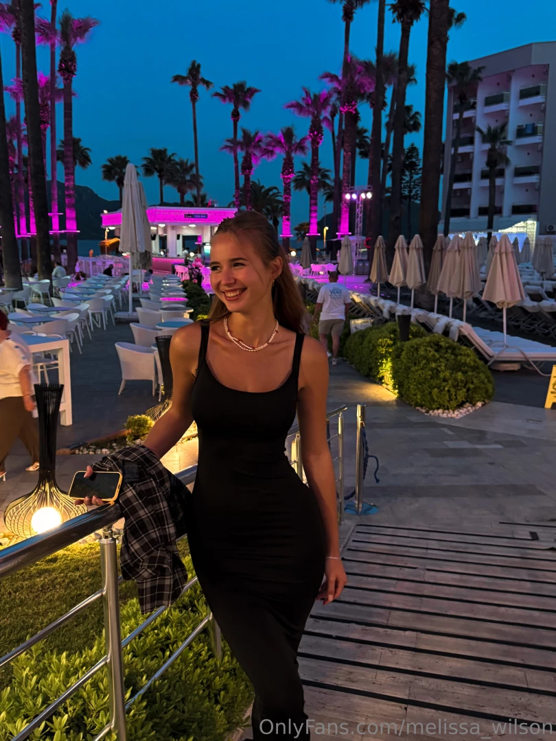 Bright evenings when the sky glows and so do i there s something 