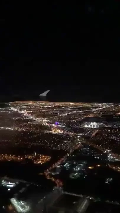 Landing in las vegas at night is amazing 