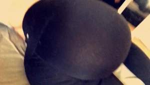 Video damnnnn my ass looks good in these