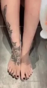 Snort my foot dust bitch - watch me remove all the dry skin off my part 1
