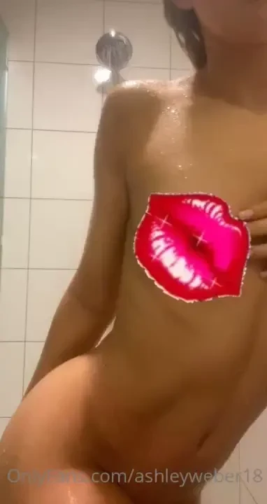 Comment these under my post if i m your valentine today show me some 