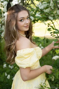 I wore yellow to match the sun but i think i outshined it just a