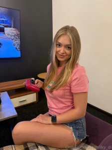 Sometimes it s worth unloading your head i love to relax by playing