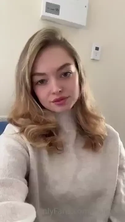 Hiiiii i wish you a nice day looove 