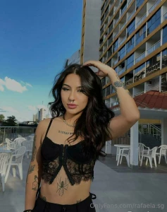 Hier noch ein bild von mir im urlaub freue mich schon sooo auf den