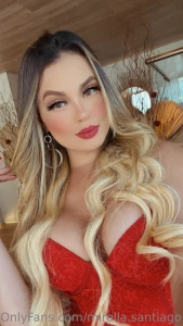 Surprise i m back with an amazing transformation i m now blonde and