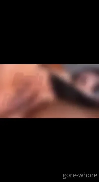 Mavis dracula finger fucks herself but are fingers enough my pussy 