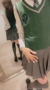 Good girls can be in slytherin right aaa look how teenie tiny i am