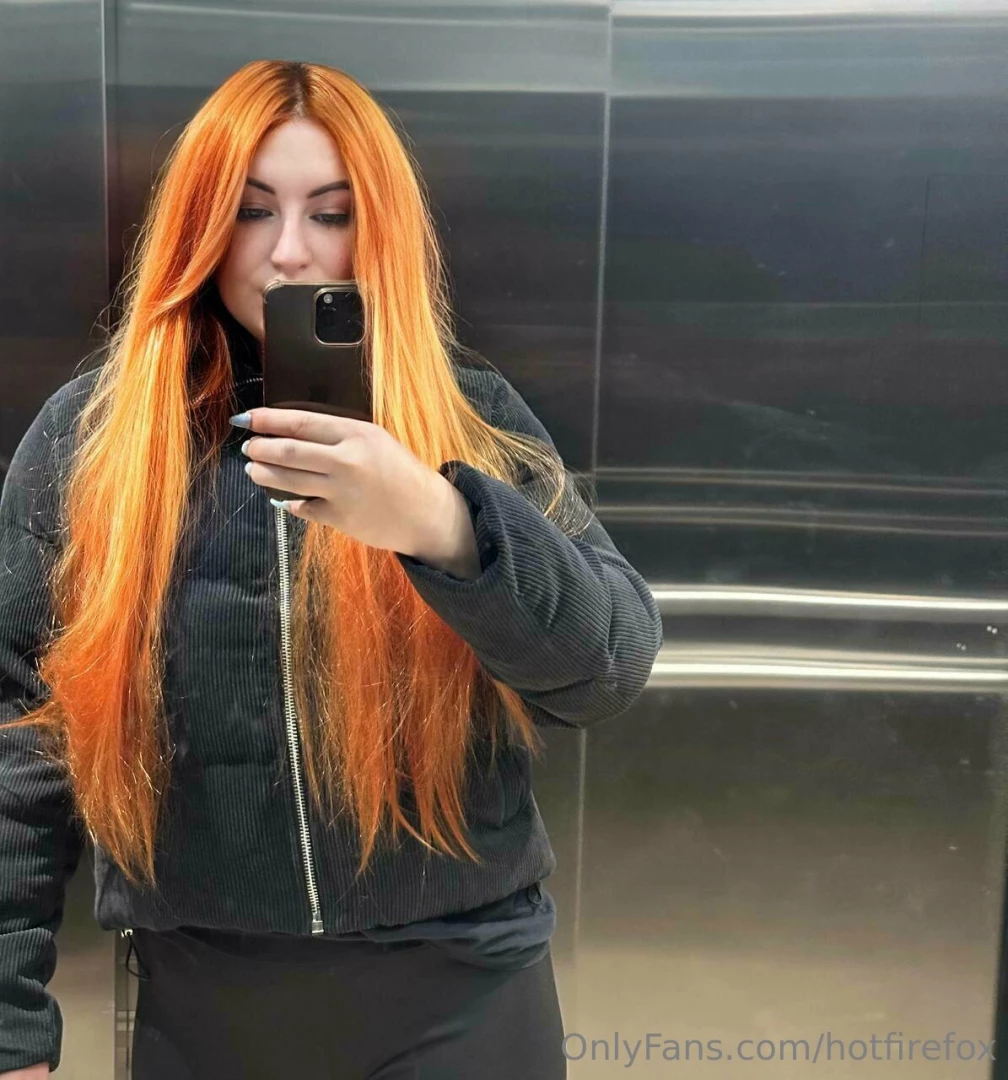 If we get stuck in the elevator will we stay warm in this cold weather 