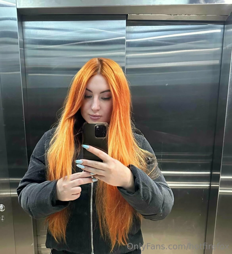 Mmm i have such indecent thoughts in my head i would like to be stuck 