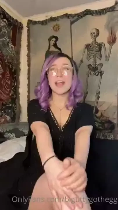 Hi hi this is just a video of me talking about myself and some future 