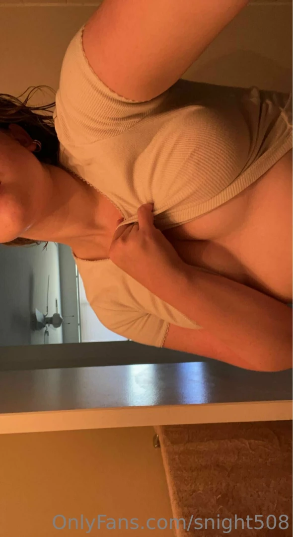 Can i tease you with my tits 