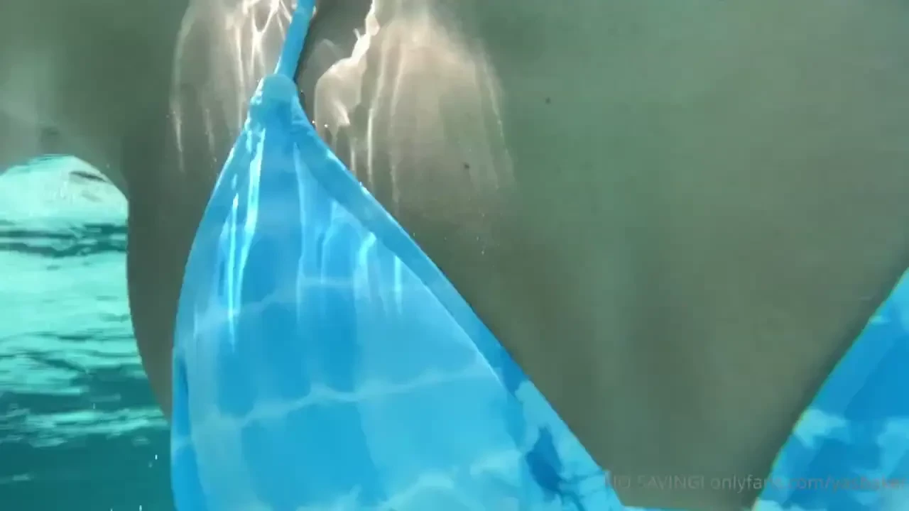 Cheeky under water flash 