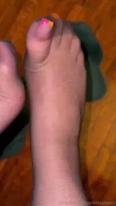 I love nylons part 1