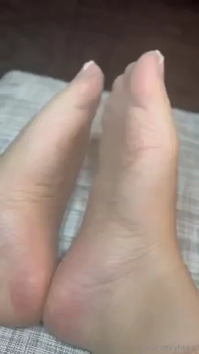 Get trapped inside em with me 