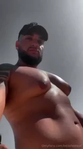 Betinholeeof1 part 3031488