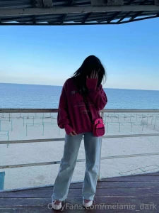 Hi friends today i want to share with you why i love the sea so madly