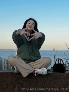 And let anyone tell me i m not a cutie after this picture and this