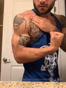I hope you like muscle flexing