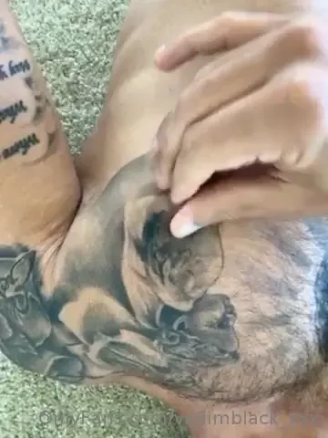 Nipple play turns me on 