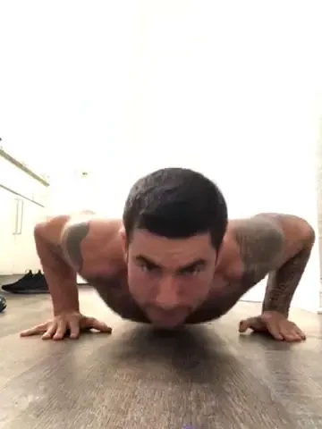 Who wants to see this workout naked 12 comments and i will post it 
