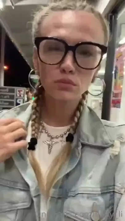 If you want to taste my tongue i would love to kiss you and then you 