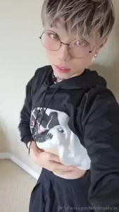 I can t wait to dye my hair pink 3