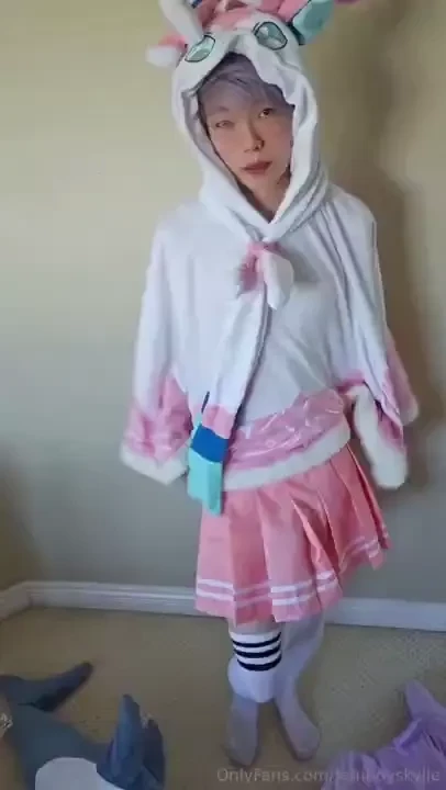 Do you guys like these lewd versions of my tiktoks 