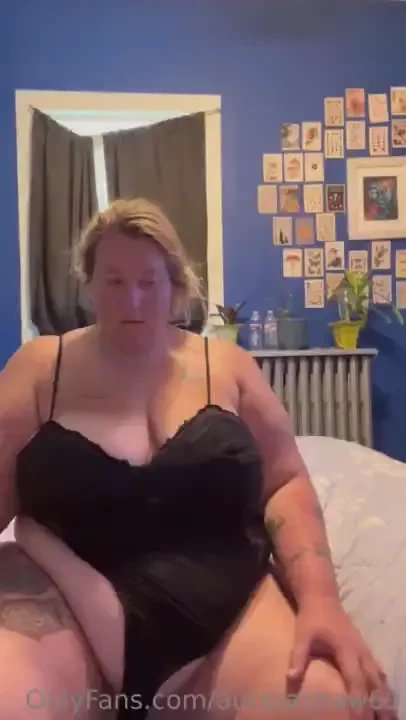 Anal play i need more toys please daddy 