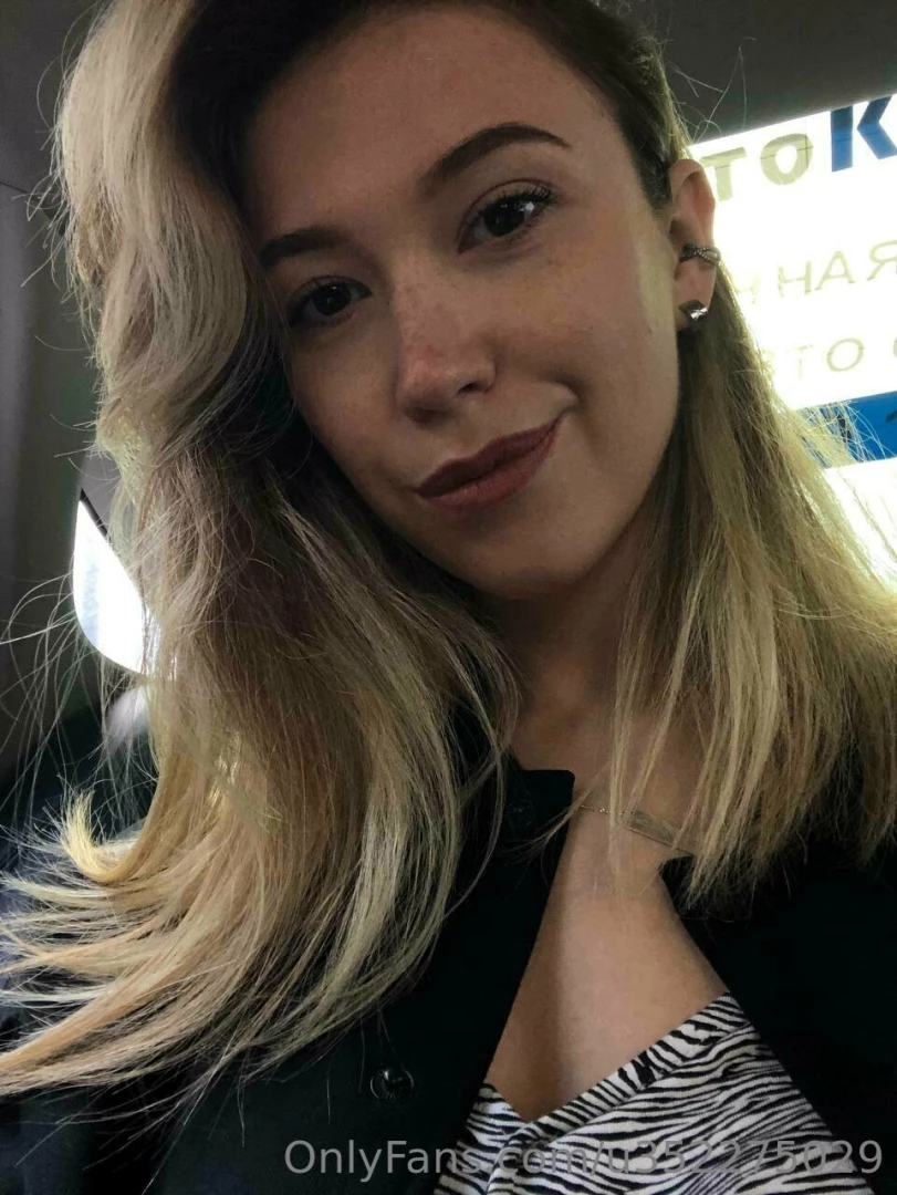 Regular good emotions provides you happy life every day 