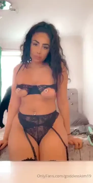 I can t wait til lockdowns over so i can get my clit pierced lmao 