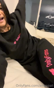 Have you seen our valentine s day merch yet this set is so cozy - i ve part 1