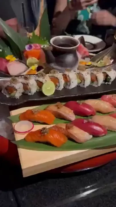 Tonight s dinner included a show 