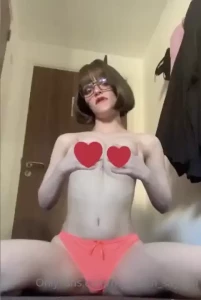 Velma s titties and butt
