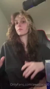 Thanks for the homie who asked if i could suck my own boob the more
