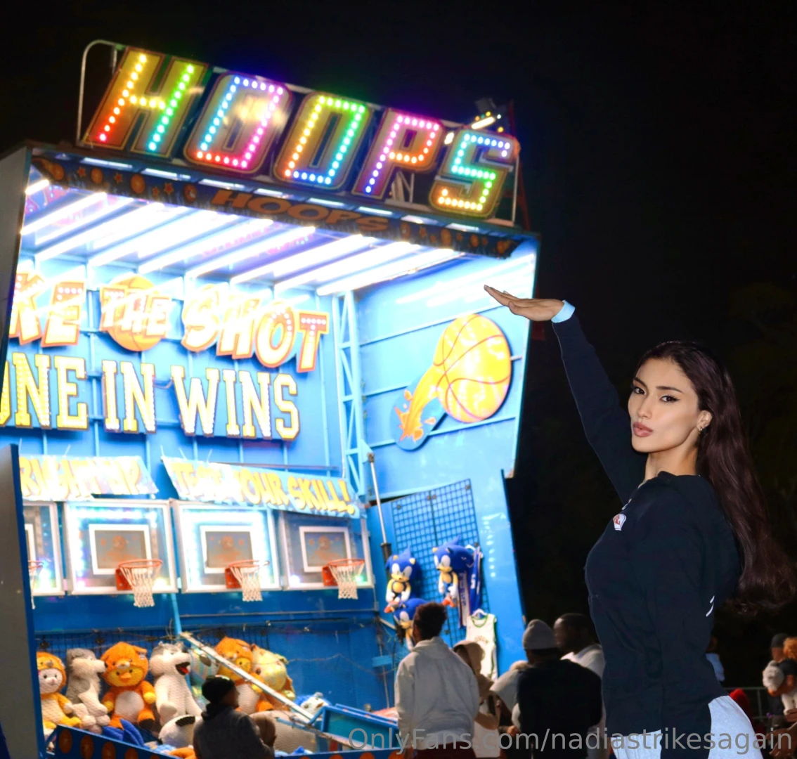 Happy fri-yay how s my form hehe 